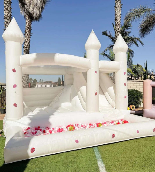 15 x 15 Bounce House w/ Ball Pit